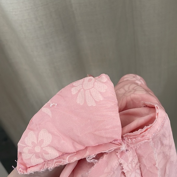 Vintage 1940s Pink Taffeta Flower & Bow Novelty Print Blouse -Peplum Puff Sleeve - Picture 13 of 16